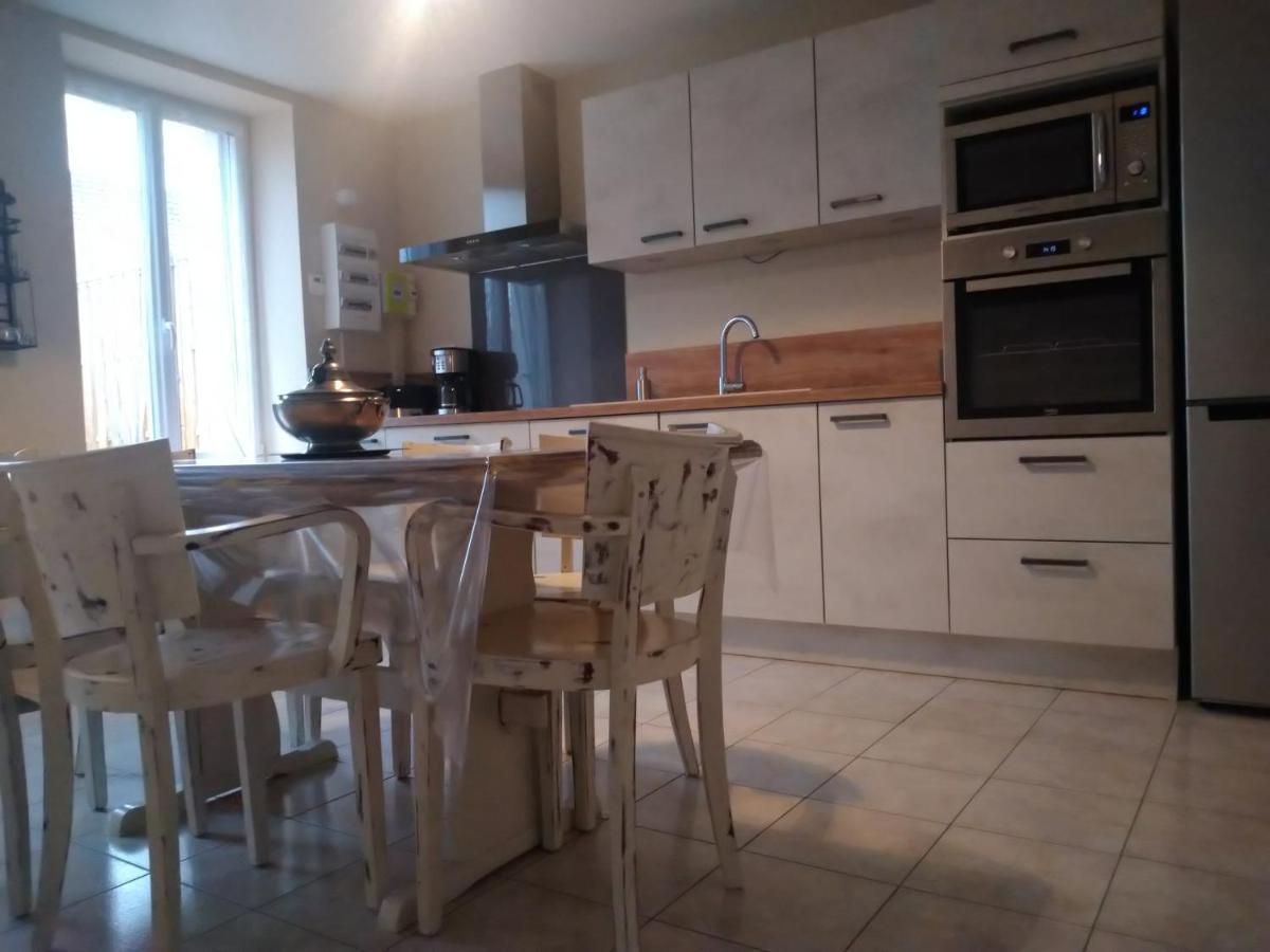 Les Gites De La Musardiere Meusnes Bagian luar foto