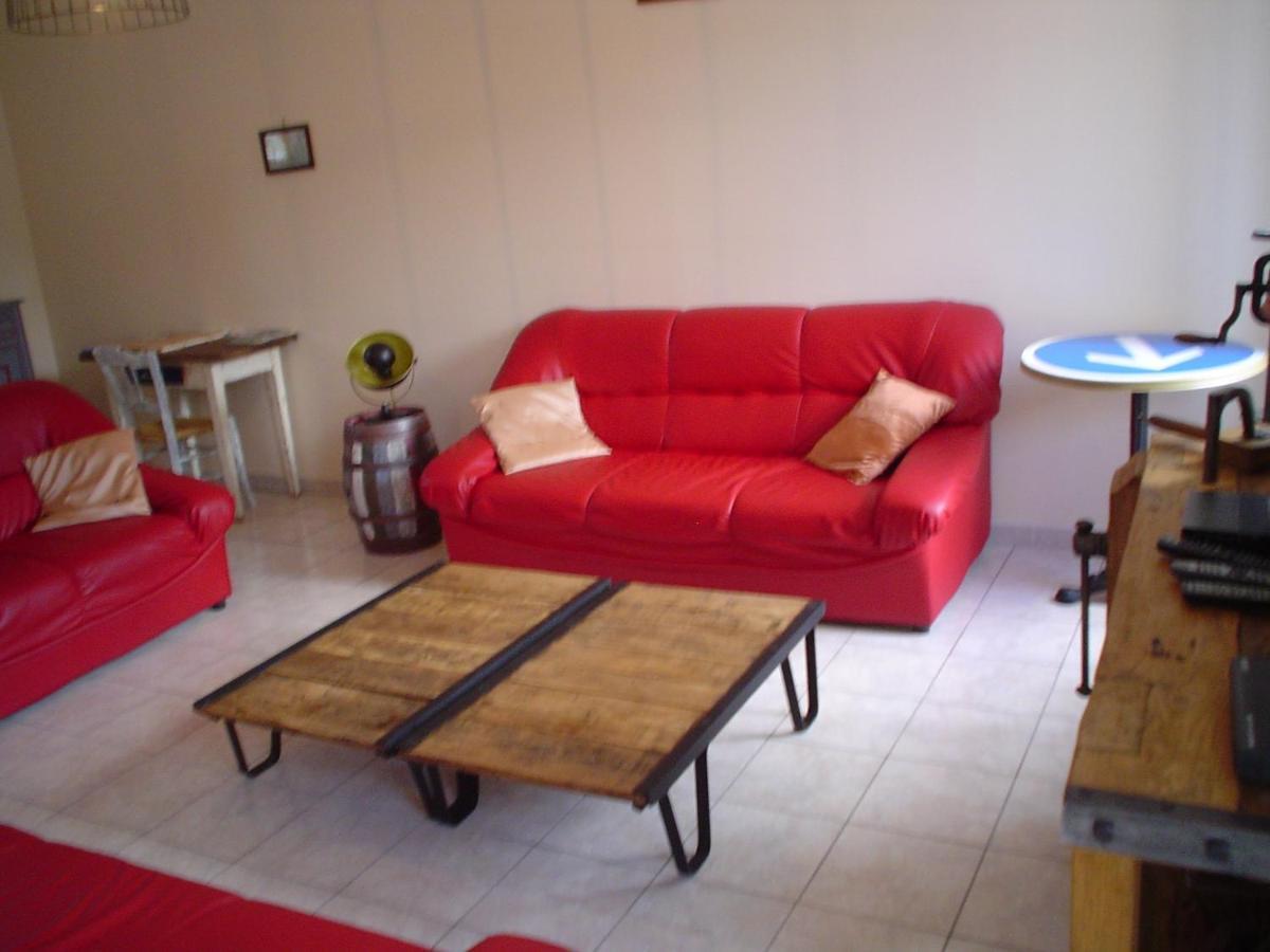 Les Gites De La Musardiere Meusnes Bagian luar foto